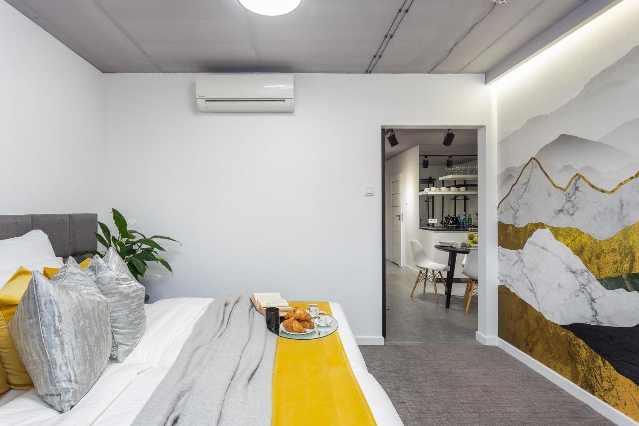 Family Center Apartments 克拉科夫 外观 照片