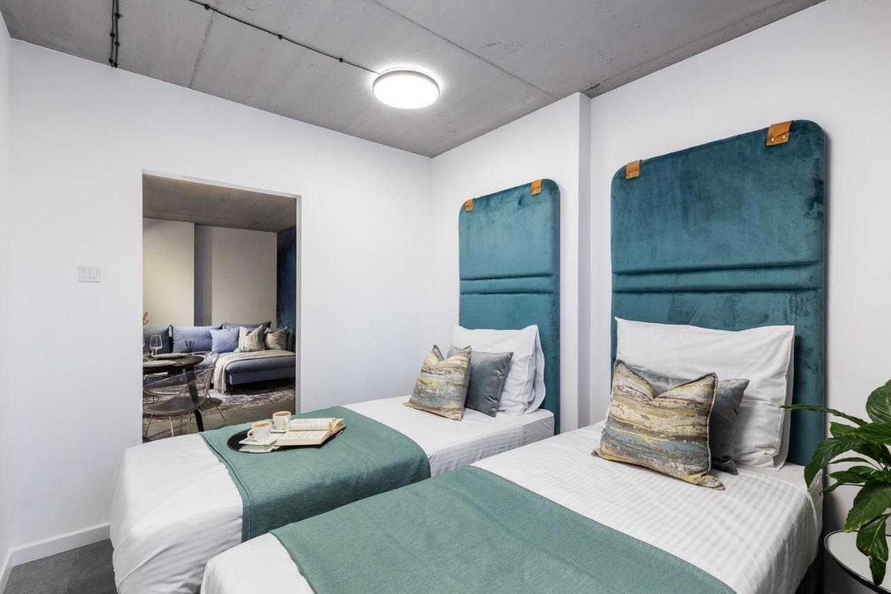 Family Center Apartments 克拉科夫 外观 照片